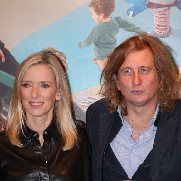 La comédienne du film Léa Drucker et son compagnon, le réalisateur du film Julien Rambaldi - Première du film "Les Femmes du square" au Cinéma UGC Ciné Cité Bercy à Paris le 7 Novembre 2022. © Bertrand Rindoff / Bestimage