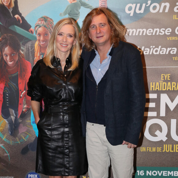 La comédienne du film Léa Drucker et son compagnon, le réalisateur du film Julien Rambaldi - Première du film "Les Femmes du square" au Cinéma UGC Ciné Cité Bercy à Paris le 7 Novembre 2022. © Bertrand Rindoff / Bestimage