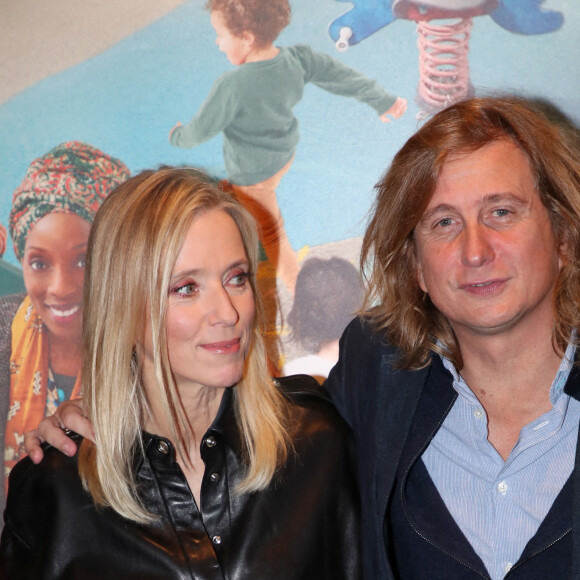 La comédienne du film Léa Drucker et son compagnon, le réalisateur du film Julien Rambaldi - Première du film "Les Femmes du square" au Cinéma UGC Ciné Cité Bercy à Paris le 7 Novembre 2022. © Bertrand Rindoff / Bestimage