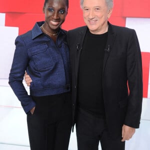 Exclusif - Eye Haidara et Michel Drucker - Enregistrement de l'émission "Vivement dimanche" au studio Gabriel, présentée par M.Drucker, diffusée le 13 novembre 2022. © Guillaume Gaffiot / Bestimage