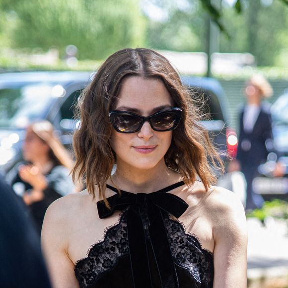 Keira Knightley au défilé de mode Haute-Couture automne-hiver 2022-2023 "Chanel" à Paris le 5 juillet 2022. © Baptiste Autissier / Panoramic / Bestimage 