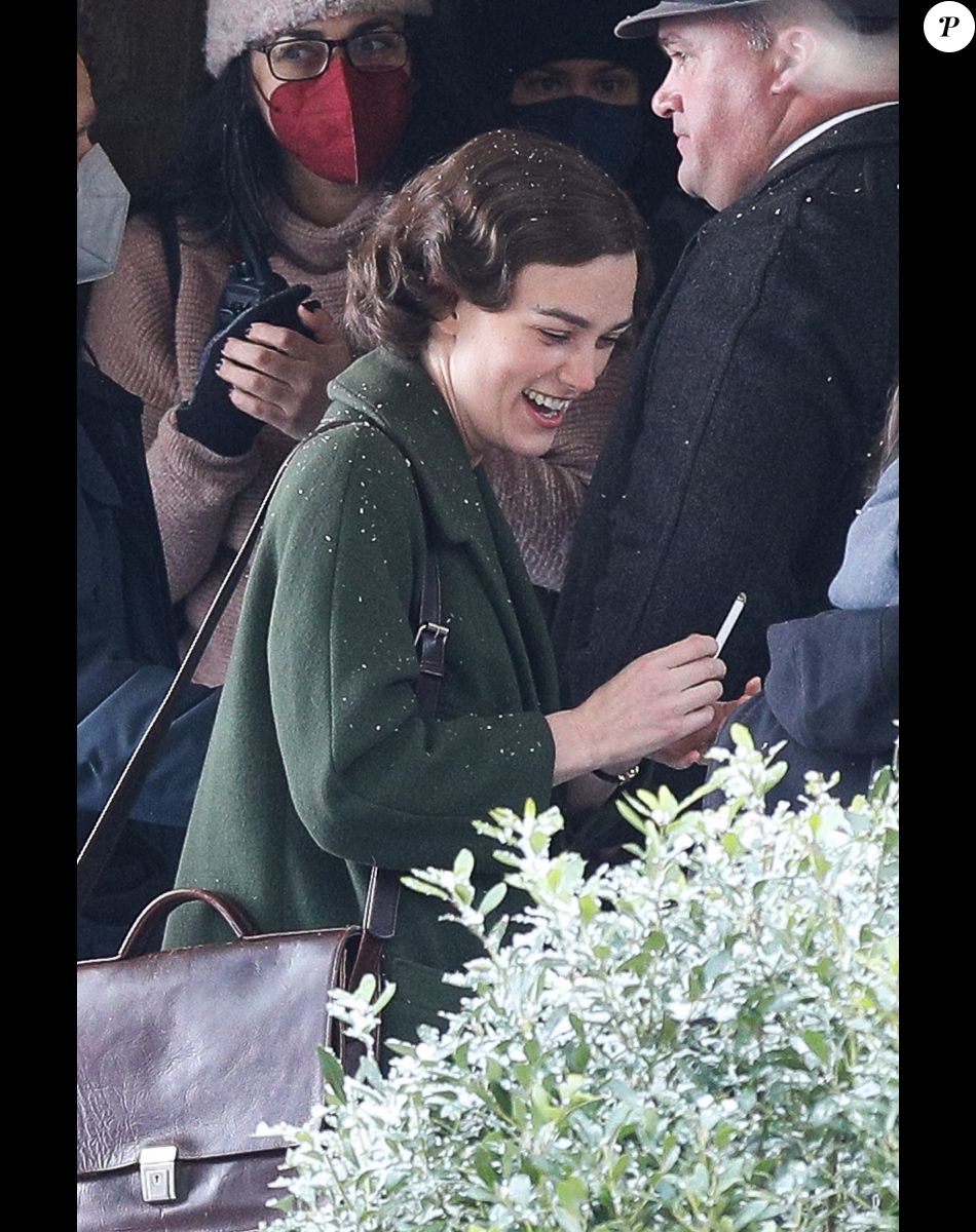 Keira Knightley radieuse en Chanel : rare sortie avec son mari James, l