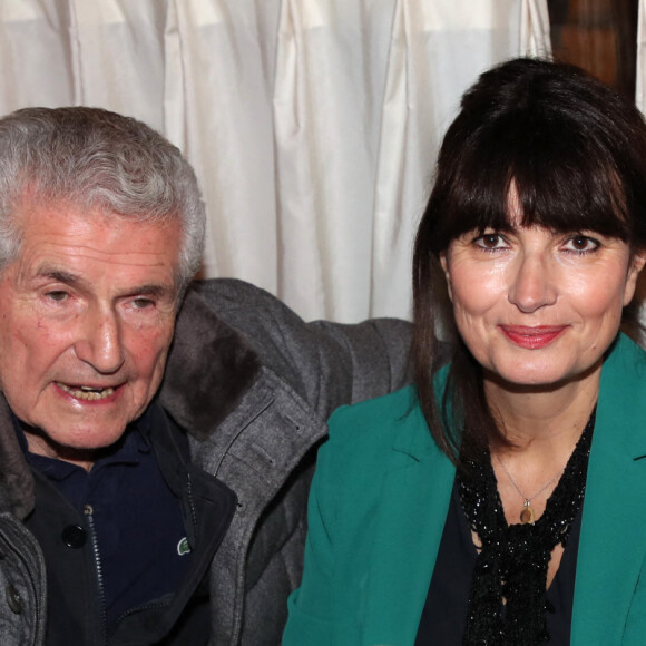 Exclusif - Claude Lelouch et sa compagne Valérie Perrin - L'équipe du film de C. Lelouch "L'Amour c'est mieux que la Vie" se retrouve au restaurant Le Fouquet's avant la Première du film à Paris le 17 janvier 2022 . © Bertrand Rindoff Petroff / Bestimage