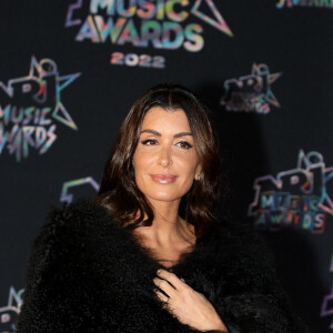 Jenifer au photocall de la 24ème édition des "NRJ Music Awards (NMA)" au Palais des Festivals à Cannes le 18 novembre 2022. © Dominique Jacovides / Bestimage