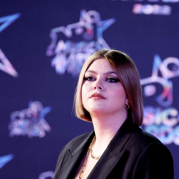 Louane au photocall de la 24ème édition des "NRJ Music Awards (NMA)" au Palais des Festivals à Cannes. © Dominique Jacovides / Bestimage.