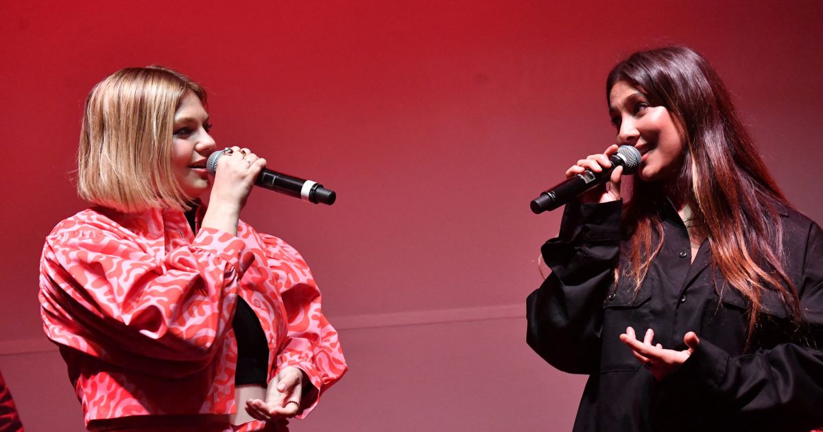 Louane et Chilla ( Maréva Ranarivelo) La chanteuse Chilla ( Maréva