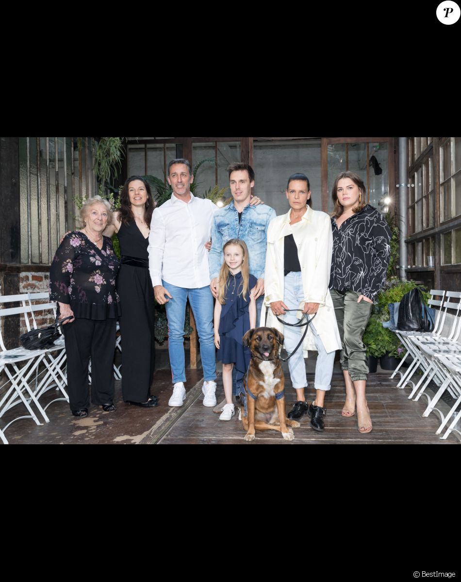 Maguy Ducruet, Kelly-Marie Lancien et son mari Daniel Ducruet, Linoué Ducruet, Louis Ducruet, la princesse Stéphanie de Monaco, Camille Gottlieb - Défilé Alter Designs mode homme printemps-été 2020, le premier défilé de Pauline Ducruet dans le cadre de la Fashion Week de Paris à la Cartonnerie à Paris le 18 juin 2019. © Cyril Moreau/Bestimage