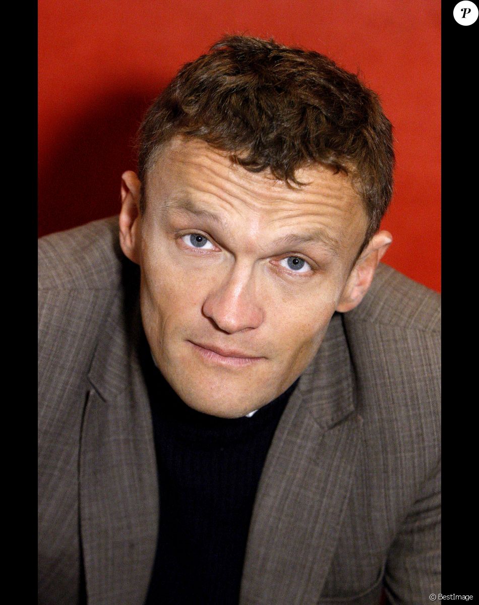 Sylvain Tesson accidenté et le visage paralysé :