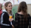 L'ancienne petite-amie du prince Harry, Cressida Bonas en backstage lors du premier jour du Glastonbury Festival à Pilton, le 27 juin 2014. 