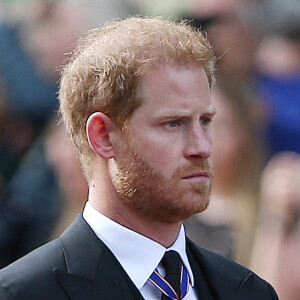 Le prince Harry, duc de Sussex - Procession cérémonielle du cercueil de la reine Elisabeth II du palais de Buckingham à Westminster Hall à Londres, où les Britanniques et les touristes du monde entier pourront lui rendre hommage jusqu'à ses obsèques.