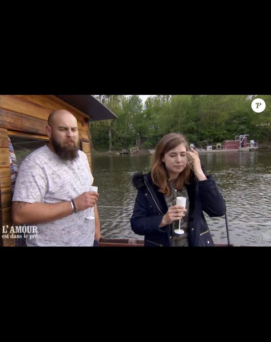 Valentin et Charley lors de l'épisode de "L'amour est dans le pré 2021" du 15 novembre sur M6