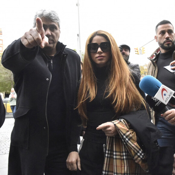 Tonino Mubarak, le frère de Shakira - Shakira arrive au tribunal à Barcelone pour statuer sur les conditions de sa séparation avec G.Piqué le 1er décembre 2022 Photos : David Oller / Europa Press