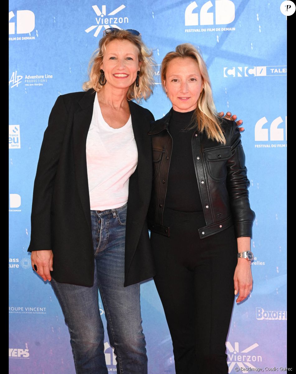 Alexandra Lamy et Audrey Lamy - Photocall de la première édition du Festival du Film de Demain au Ciné Lumière à Vierzon. Le 3 juin 2022 © Coadic Guirec / Bestimage