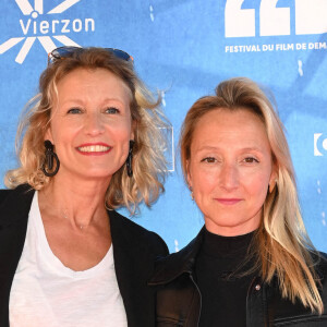 Alexandra Lamy et Audrey Lamy - Photocall de la première édition du Festival du Film de Demain au Ciné Lumière à Vierzon. Le 3 juin 2022 © Coadic Guirec / Bestimage