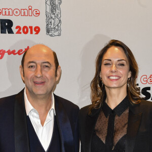 Kad Merad et Julia Vignali - Photocall du dîner de la 44ème cérémonie des César au Fouquet's à Paris. Le 22 février 2019 © Pierre Perusseau / Bestimage 