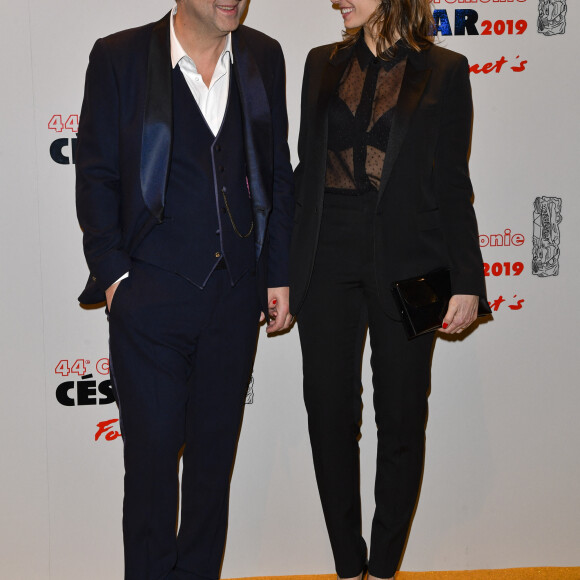 Kad Merad et Julia Vignali - Photocall du dîner de la 44ème cérémonie des César au Fouquet's à Paris. Le 22 février 2019 © Pierre Perusseau / Bestimage 