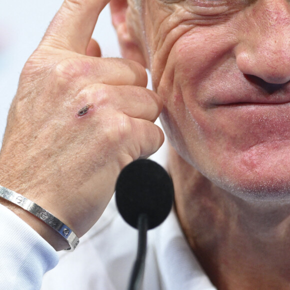 Didier Deschamps, sélectionneur et entraineur de l'équipe de France en conférence de presse de l'équipe de France de football au centre de formation et centre National du Footbal de Clairefontaine-en-Yvelines, France, le 14 novembre 2022. © Jean-Baptiste Autissier/Panoramic/Bestimage 