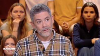 Manu Payet opéré des testicules : "Il a fallu que la médecine tranche... dans tous les sens du terme"
