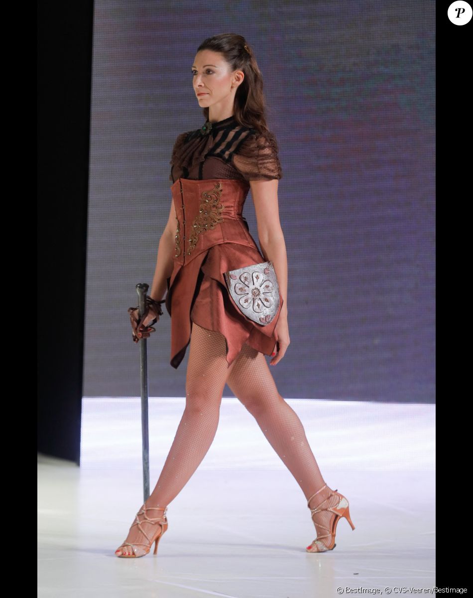 Silvia Notargiacomo (coiffure Franck Provost / maquillage SLA make up Academy) - Défilé du 24ème Salon du Chocolat à Paris en faveur de l'association Mécénat Chirurgie Cardiaque au Parc des Expositions de la Porte de Versailles à Paris le 30 octobre 2018. Pour le 2ème année consécutive, le Salon du Chocolat a propsé en série limité 3000 places pour sa cérémonie d'ouverture dont le montant de la vente sera sera reversé à l'association Mécénat Chirurgie Cardiaque pour offrir un coeur tout neuf à plusieurs enfants malades. © CVS-Veeren/Bestimage