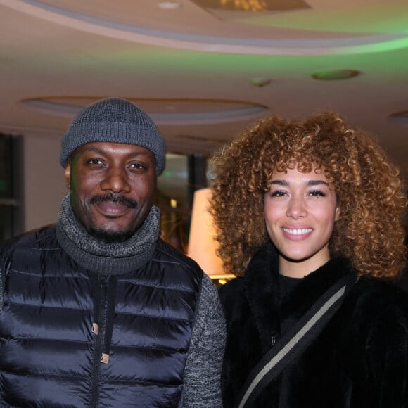 Exclusif - Harry Roselmack et sa compagne Jade Chantelle (Boinet) - Soirée "Karine & Nina Party" à l'hôtel Renaissance Paris République Hotel à Paris le 8 décembre 2022. © Rachid Bellak / Bestimage