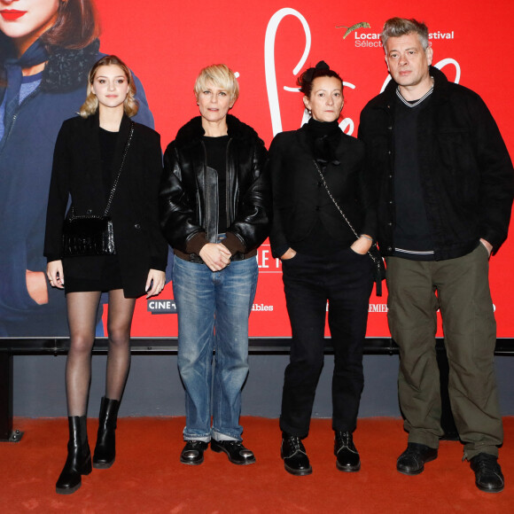 Flavie Delangle, Marina Foïs, Sylvie Verheyde, Benjamin Biolay - Avant-première du film "Stella est amoureuse" au cinéma UGC Ciné Cité Les Halles à Paris. Le 8 décembre 2022. © Christophe Clovis / Bestimage
