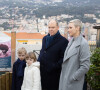 Le prince Albert II et la princesse Charlène de Monaco, accompagnés de leurs enfants Jacques et Gabriella, au Musée océanographique de Monaco. © Olivier Huitel / Pool Monaco / Bestimage