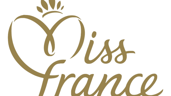Miss France 2023 : Un membre du jury annule sa présence au dernier moment, son remplaçant annoncé !