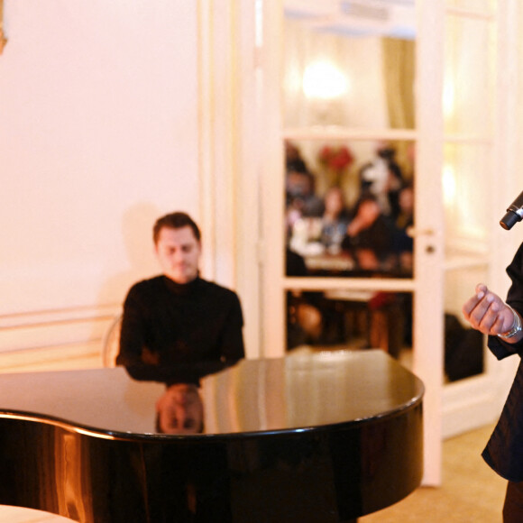 Exclusif - Slimane - Dîner des 40 ans du bijoutier "APM Monaco" à l'hôtel Plaza Athénée à Paris, France, le 14 décembre 2022. © Rachid Bellak/Bestimage