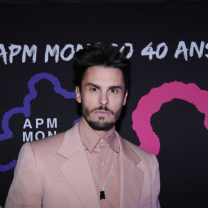 Exclusif - Baptiste Giabiconi - Dîner des 40 ans du bijoutier "APM Monaco" à l'hôtel Plaza Athénée à Paris, France, le 14 décembre 2022. © Rachid Bellak/Bestimage