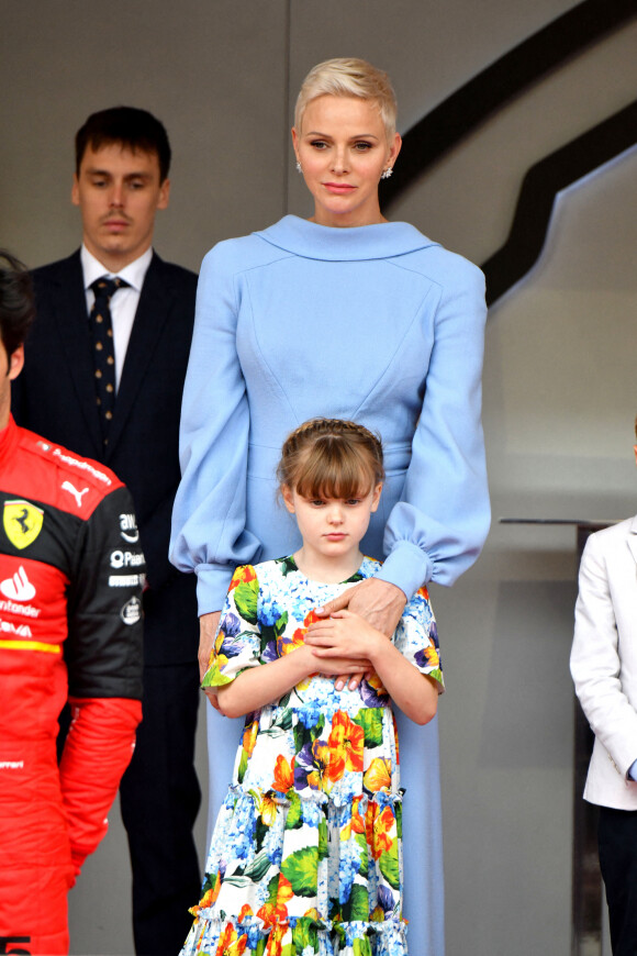 Louis Ducruet, la princesse Charlene de Monaco et la princesse Gabriella de Monaco, comtesse de Carladès lors du Grand Prix de Monaco 2022 de F1, à Monaco. © Bruno Bebert/Bestimage