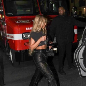Kim Kardashian arrive à la Bar Mitzvah de Mason Disick à Los Angeles, le 17 décembre 2022. 