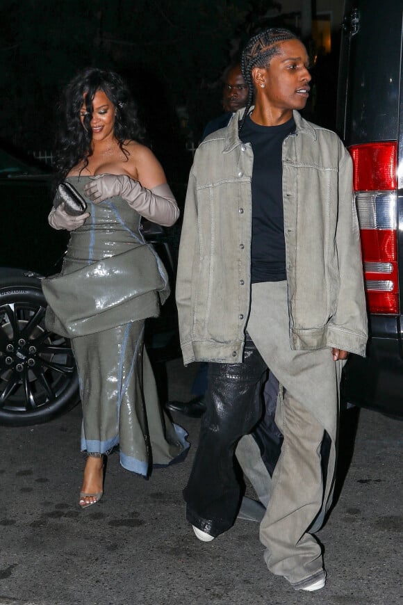 Exclusif - Rihanna et son compagnon ASAP Rocky à la sortie de la soirée "Wakanda Forever", au Roosevelt Hotel à Los Angeles, le 26 octobre 2022.