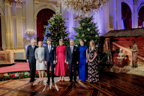 Le prince Laurent de Belgique, la princesse Claire Coombs de Belgique, La princesse Eléonore de Belgique, Le prince Emmanuel de Belgique, La reine Mathilde et le roi Philippe de Belgique, La princesse Elisabeth de Belgique - La famille royale de Belgique va assister au concert de Noël au palais royal de Bruxelles, le 20 décembre 2022. 