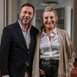 Exclusif - La chanteuse Sheila enregistre l'émission "Olympiascope" diffusée le 25 décembre à 20 heures et présentée par Bernard Montiel en direct de la Salle Pleyel à Paris le 12 novembre 2022. © Giancarlo Gorassini / Bestimage