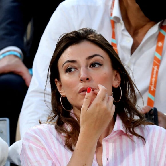 Rachel Legrain-Trapani et son compagnon Valentin Léonard - People dans les tribunes des Internationaux de France de Tennis de Roland Garros à Paris. Le 9 juin 2021 © Dominique Jacovides / Bestimage