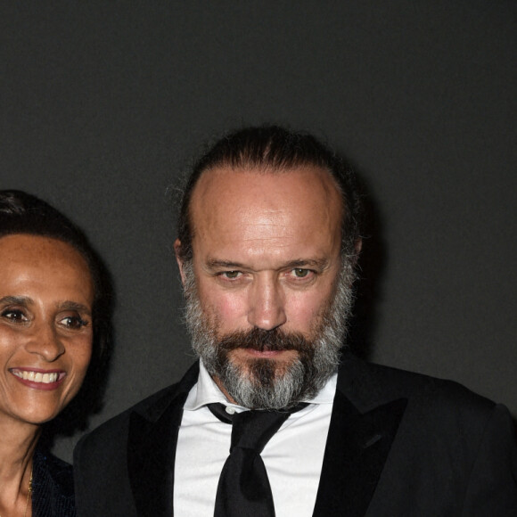 Karine Silla, Vincent Perez - Photocall de la soirée "Women In Motion" par Kering au Château de la Castre lors du 75e Festival de Cannes. Le 22 mai 2022. © Olivier Borde / Bestimage