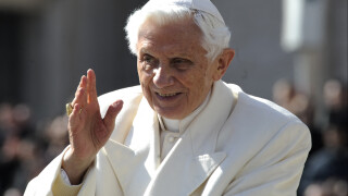 Le pape François évoque l'état de santé désastreux de Benoît XVI, "gravement malade"