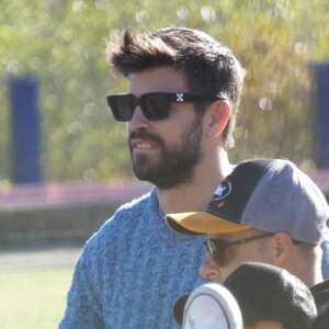 Gerard Pique et son ex-femme Shakira se croisent et s'ignorent totalement lors d'un match de baseball de leur fils Milan à Barcelone. Barcelone, le 19 novembre 2022.