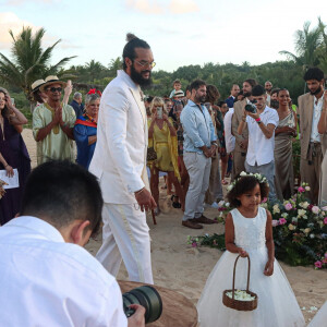 Exclusif - Prix Spécial - Joakim Noah avec ses parents Yannick Noah et Cecilia Rodhe, Isabelle Camus - Joakim Noah et Lais Ribeiro se sont mariés devant leurs amis et leur famille sur la plage de Trancoso au Brésil le 13 juillet 2022.