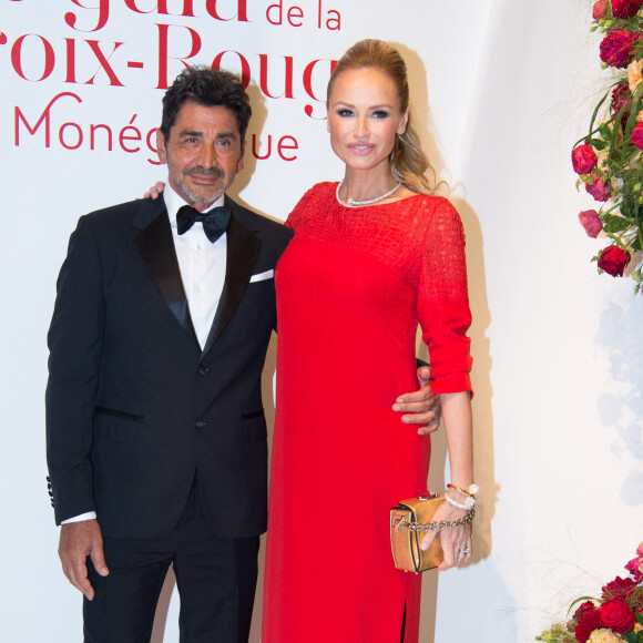 Info du 27 décembre 2022 - Adriana Karembeu divorce d'Aram Ohanian - Adriana Karembeu enceinte et son mari Aram Ohanian - No Tabloids - 70ème édition du gala de la Croix Rouge monegasque à Monaco le 27 juillet 2018. © Eric Mathon/Le Palais Princier/Monte-Carlo-SBM via Bestimage 