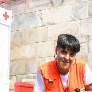 Initiation publique aux premiers secours avec Adriana Karembeu , ambassadrice de la Croix-Rouge, pour la Journée mondiale des premiers secours place du palais à Avignon le 10 septembre 2022. © Jean-René Santini / Bestimage 