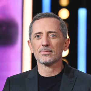 Gad Elmaleh - Les personnalités se mobilisent lors de la 36ème édition du Téléthon sur le plateau de France 2, avec pour parrain K.Adams, le 3 décembre 2022. © Coadic GUIREC / Bestimage