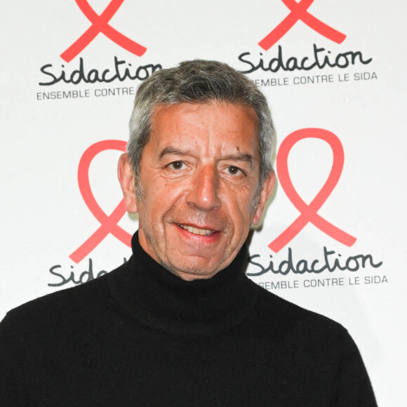 Michel Cymes - Soirée de lancement du Sidaction 2022 à la salle Wagram à Paris le 7 mars 2022. © Coadic Guirec/Bestimage