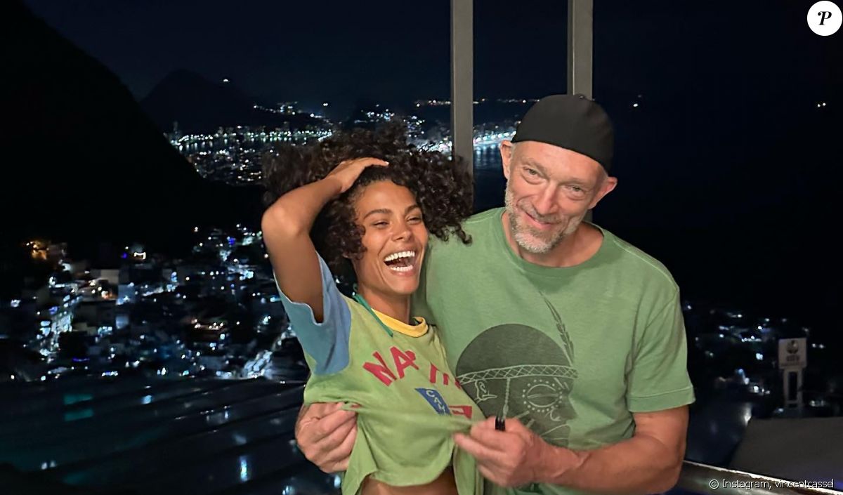 Vincent Cassel et Tina Kunakey : Des amoureux très tactiles et assortis en blanc, pour leur Nouvel An caliente au Brésil !
