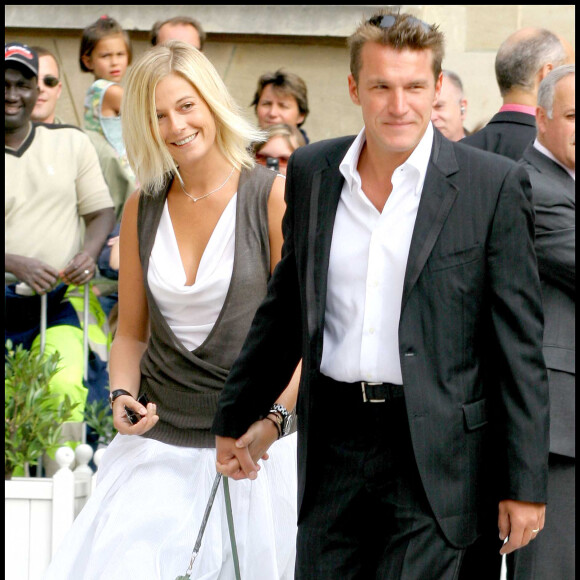 Archive - BENJAMIN CASTALDI & FLAVIE FLAMENT au mariage de Mimie Mathy en la mairie de Neuilly Sur Seine. © Guillaume Gaffiot / Bestimage