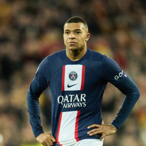 Kylian Mbappé - Match de Ligue 1 Uber Eats "Lens contre le PSG" (3-1) au Stade Bollaert-Delelis à Lens le 1er janvier 2023. © Cyril Moreau/Bestimage