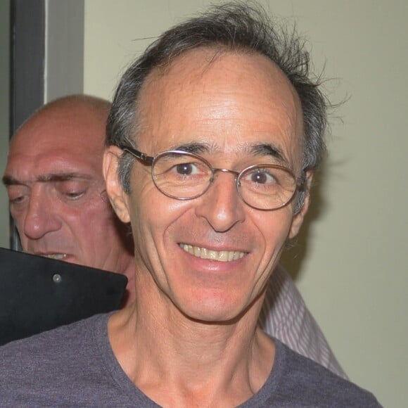 Exclusif - Jean-Jacques Goldman - Vente aux enchères à l'occasion du 20ème anniversaire du spectacle "Les Vendanges du Coeur" à Ouveillan, près de Narbonne (Aude) au profit des "Restos du Coeur".