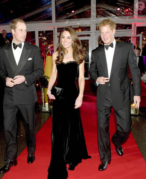 Le prince William, Kate Middleton et le prince Harry - Cérémonie The Sun Military Awards à Londres le 19 décembre 2011