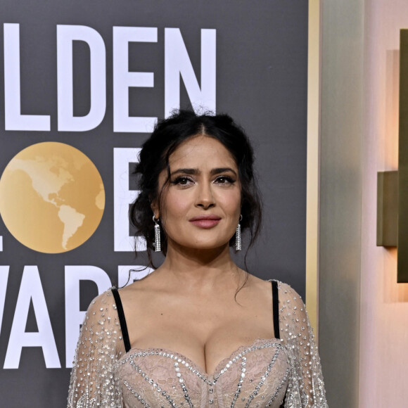 Salma Hayek - 80e cérémonie des Golden Globes, au "Beverly Hilton" à Los Angeles, le 10 janvier 2023. © HFPA via The Grosby Group / Bestimage