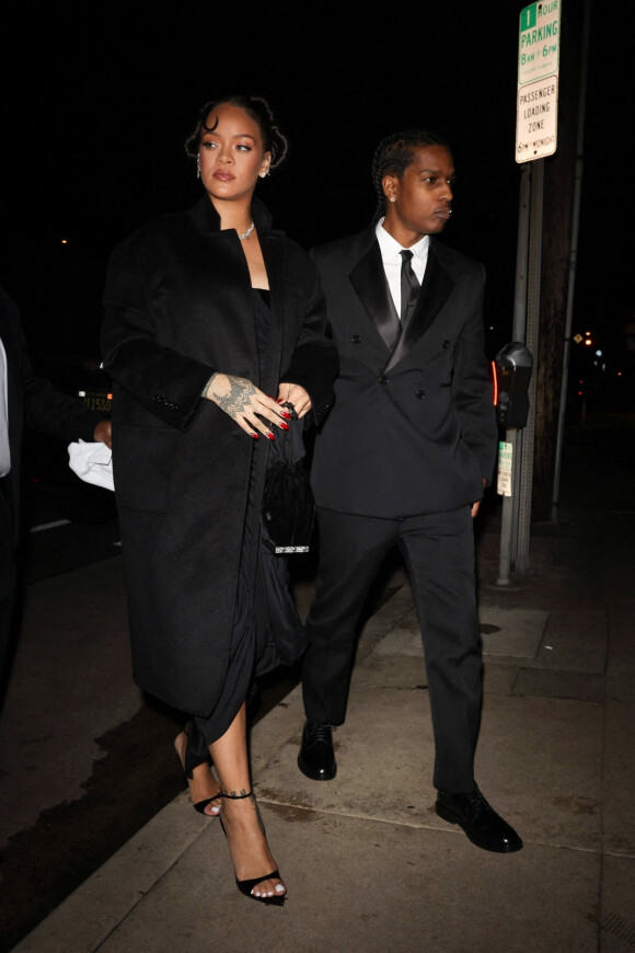 Rihanna et son compagnon ASAP Rocky sont allés dîner au restaurant "Giorgio Baldi" à Santa Monica.